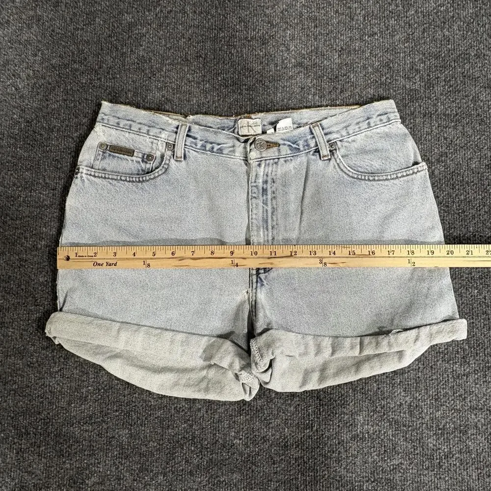 Vintage Calvin Klein Jeans Shorts Womens 12 Light Wash Denim Mid Rise 90s